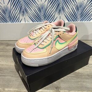 Nike Air Force 1 Pixel